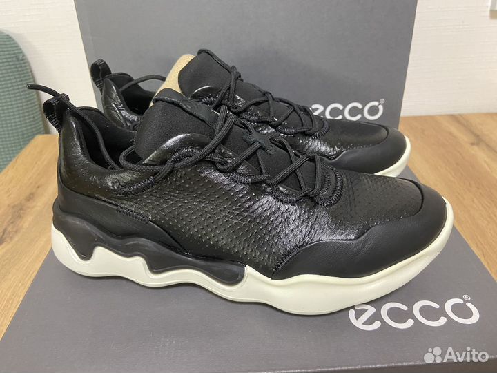 Новые кроссовки ecco р. 36 ELO W