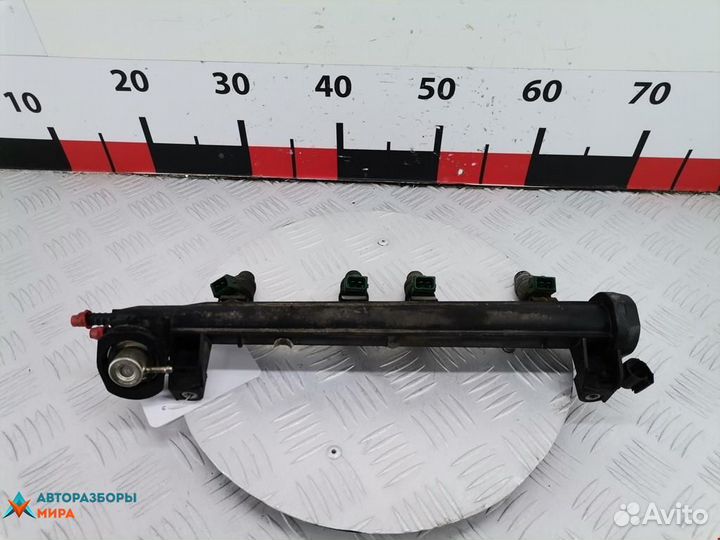 Форсунка Audi A3 8L 1998 037906031AA