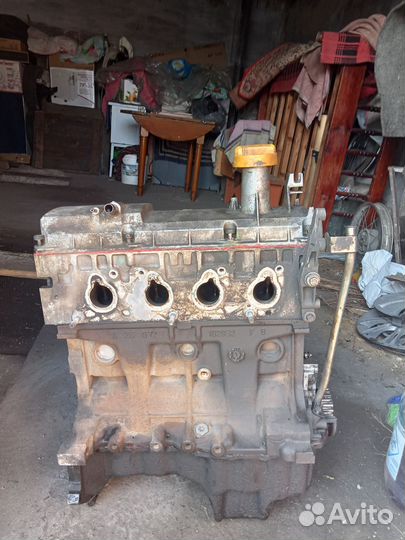 Двигатель renault logan 1 4 стукнул гбц отл