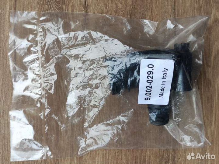 9.002-029.0 Крышка помпы Керхер К3-К4, 9.075-073.0