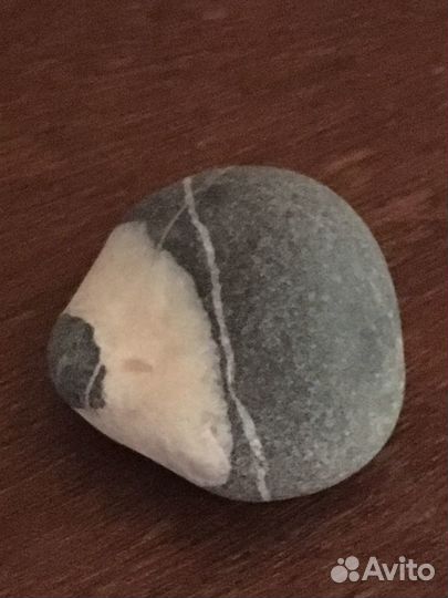 Камень глаз