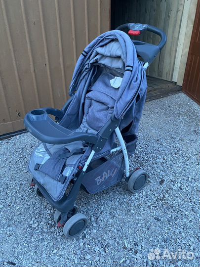 Прогулочная коляска