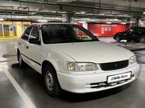 Toyota Corolla 1.3 AT, 2000, 337 500 км, с пробегом, цена 260 000 руб.