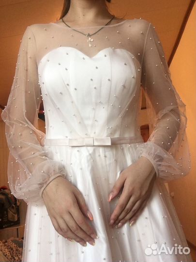 Свадебное платье