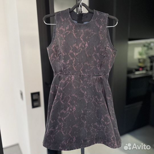 Louis Vuitton Оригинал S Платье