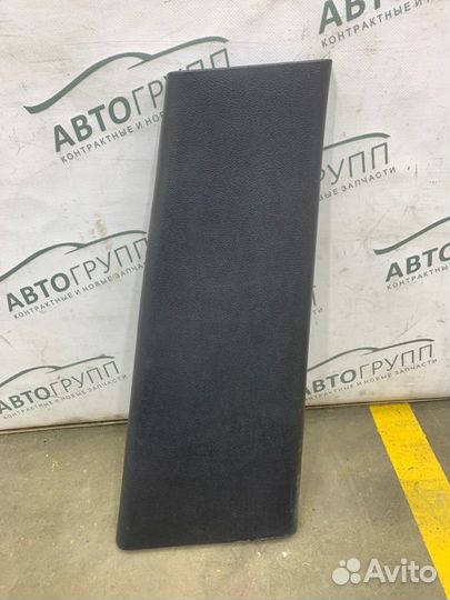 Обшивка стойки правая Land Rover Range Rover Sport