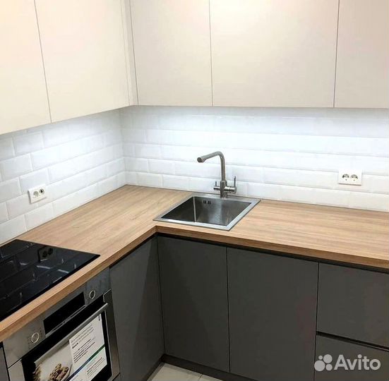 Кухонный гарнитур с техников