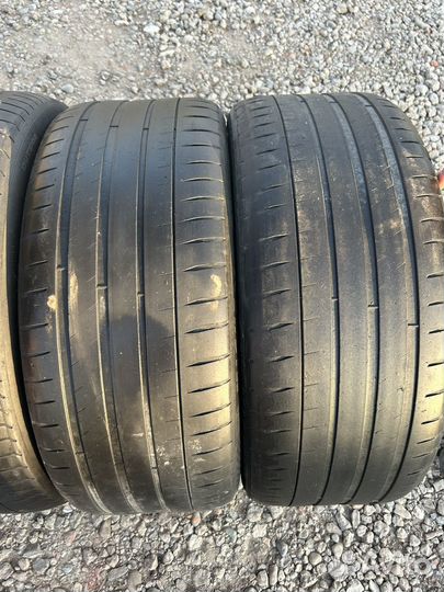 Michelin Pilot Sport 4 S 275/40 R22