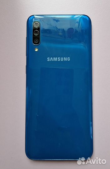 Samsung Galaxy A50, 6/128 ГБ