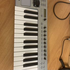 Миди клавиатура Novation remote LE