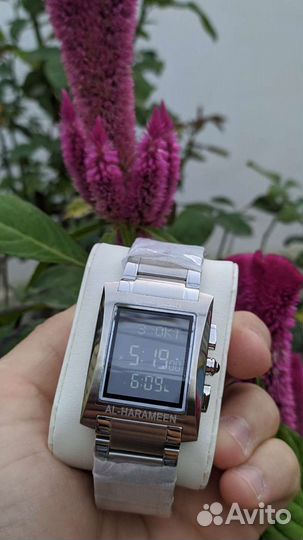 Часы Исламские аль Харамин