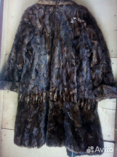 Продам 2 шубы