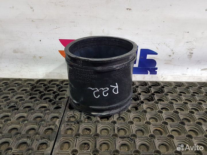 5010626084 Патрубок воздуховода Renault Premium