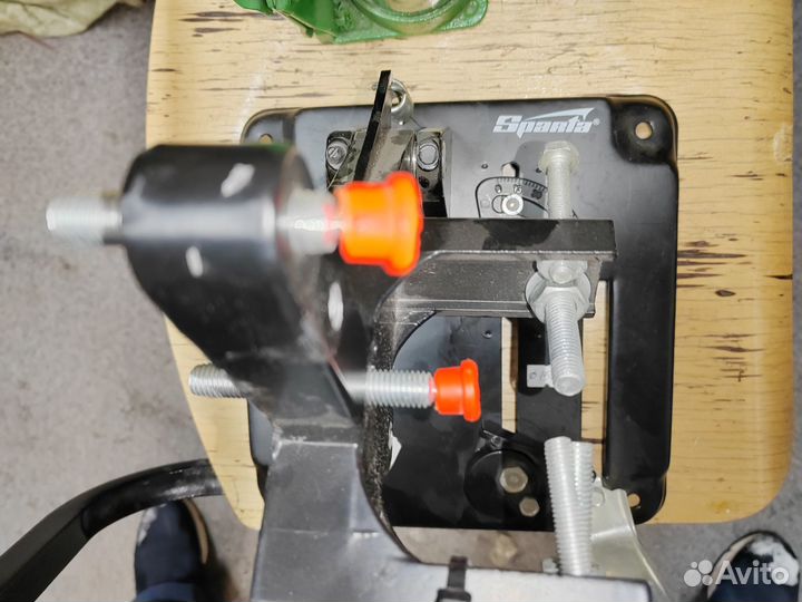 Устройство для крепления ушм 115мм