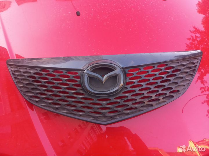 Решетка радиатора мазда