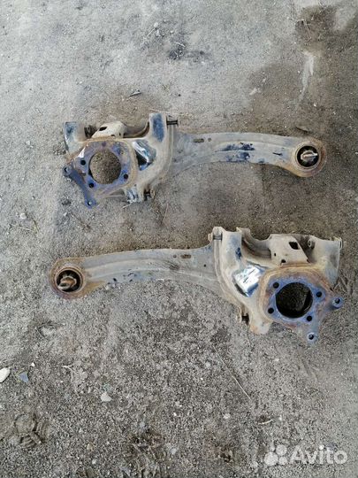 Задний продольный рычаг Ford Focus 3