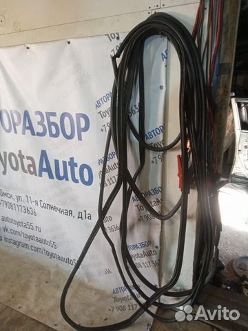 Уплотнитель дверного проема Тойота рав4 аса30