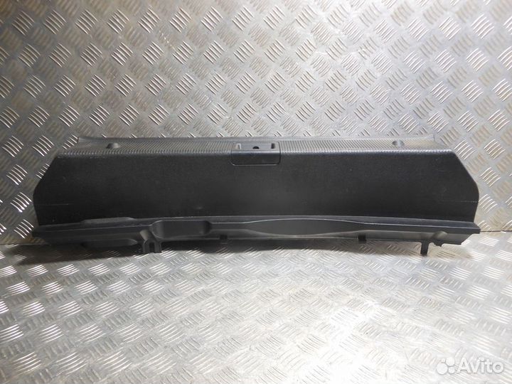 Обшивка багажника Мерседес W204