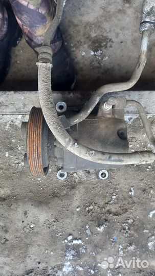 Компрессор кондиционера Nissan primera p11