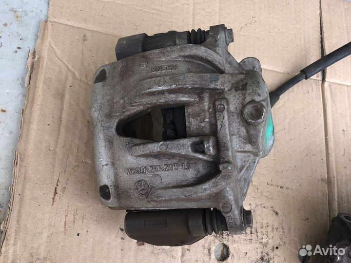Суппорт тормозной Мерседес 211 w211