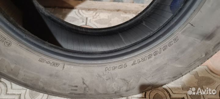Nexen Roadian GTX 235/65 R17 107