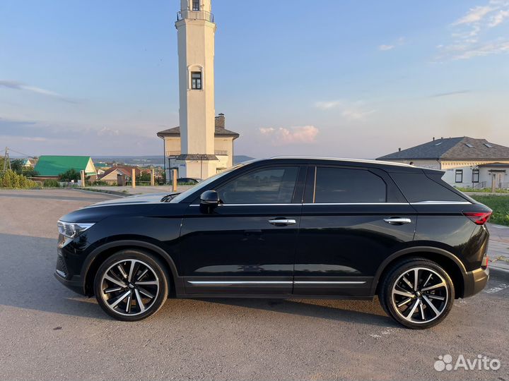 FAW Bestune T77 1.5 AMT, 2021, 88 000 км