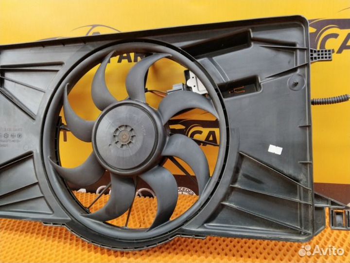 Вентилятор радиатора Ford Focus 3 CB8 pnda 1.6