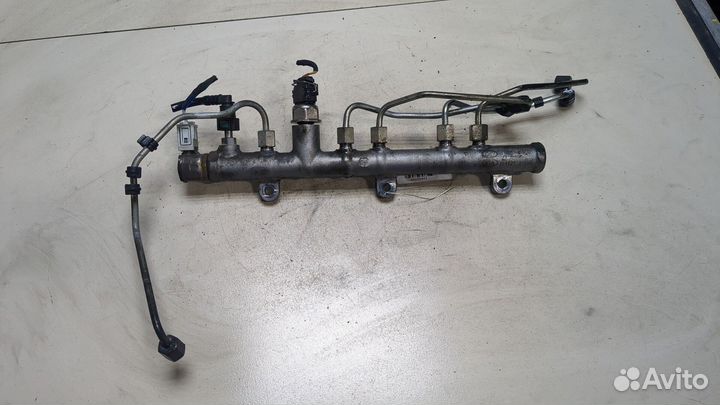 Рампа топливная Hyundai H-1 Starex, 2016