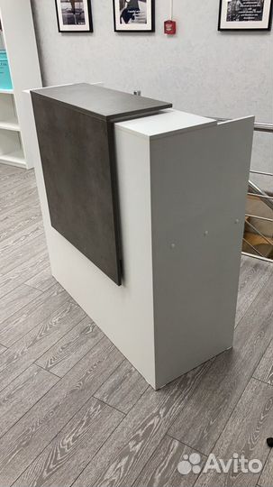 Ресепшен стойка новая