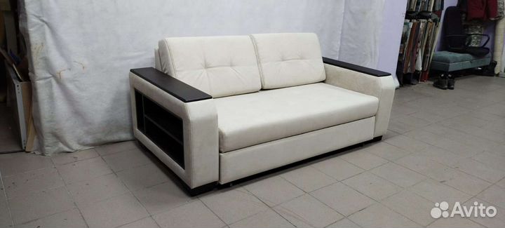 Перетяжка мягкой мебели