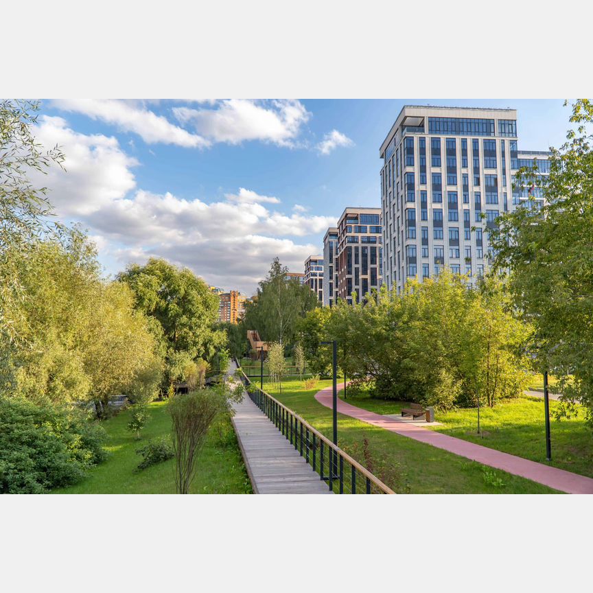 3-к. квартира, 98,7 м², 13/14 эт.