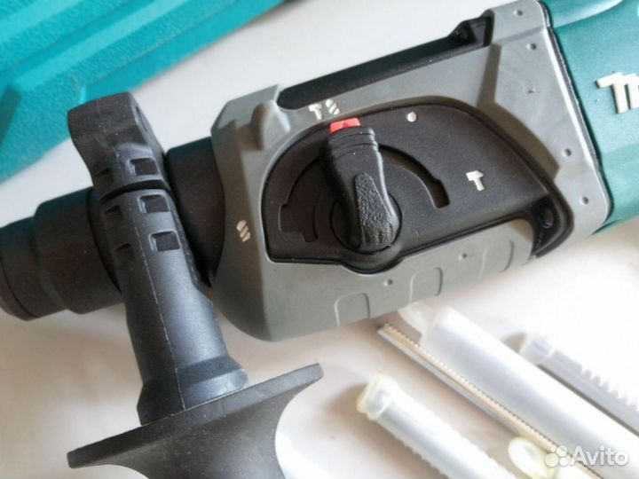 Перфоратор Makita