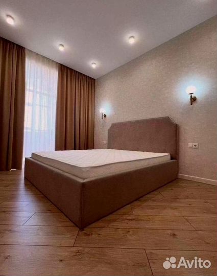 Кровать 180х200