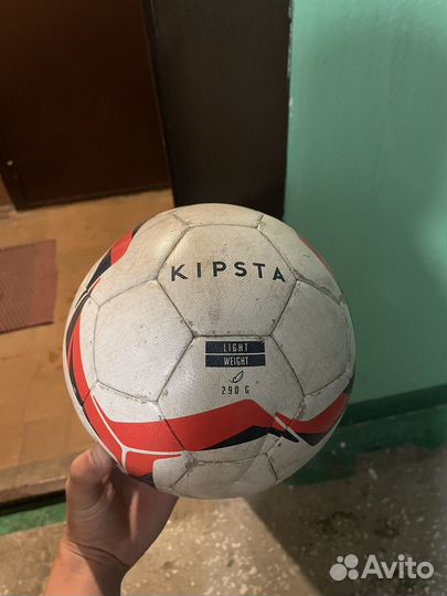 Футбольный мяч