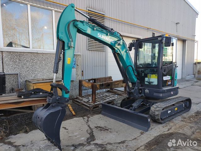 Мини-экскаватор Sunward SWE 35UF, 2023