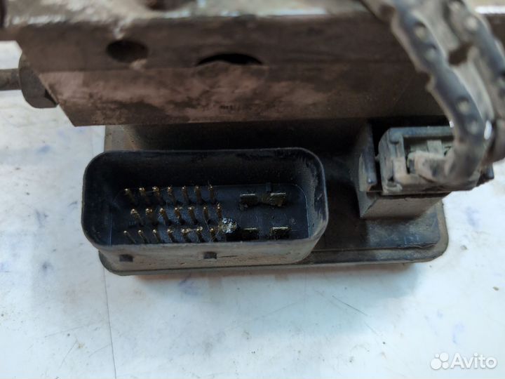 Блок ABS Ford Escape 2000-2012