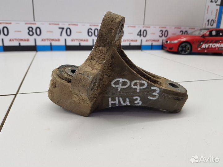 Кронштейн опоры кпп (Ford Focus)