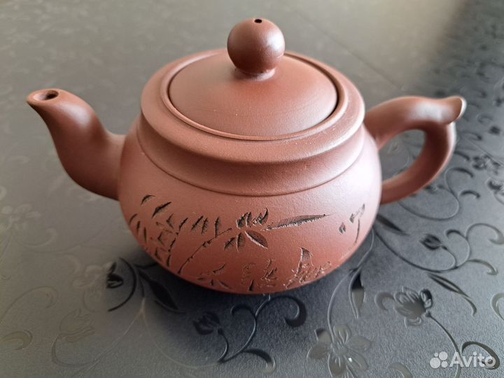 Заварочный глиняный чайник