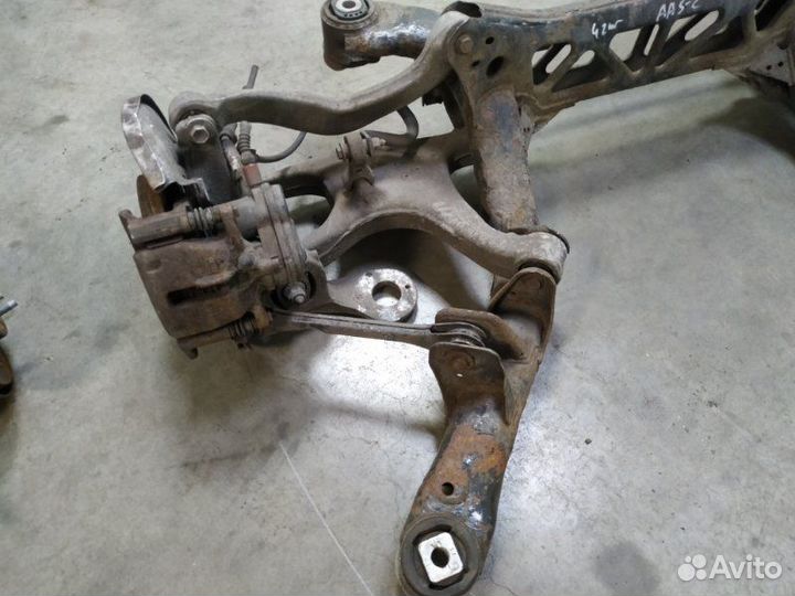 Балка Audi A5 лифтбек 2.0 дизель 2010