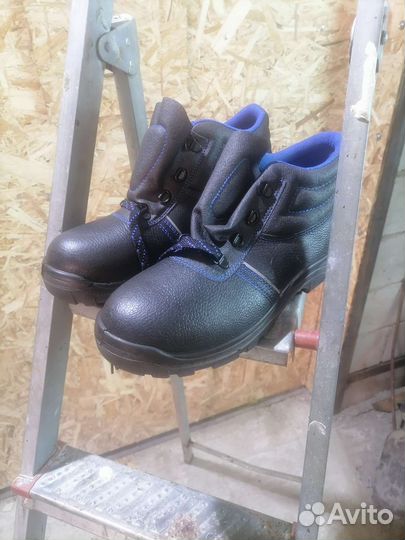 Летние ботинки