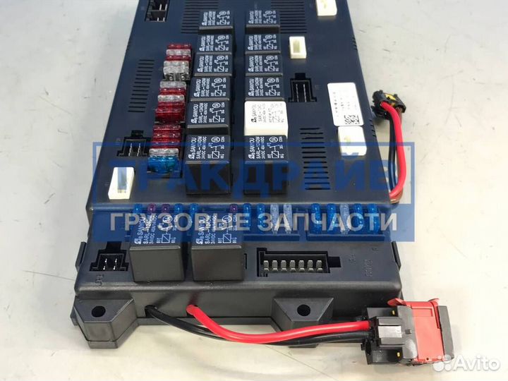 Блок предохранителей и реле Хово H3 в сборе