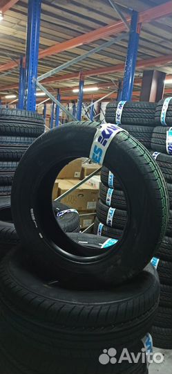 Viatti Strada Asimmetrico V-130 195/60 R15