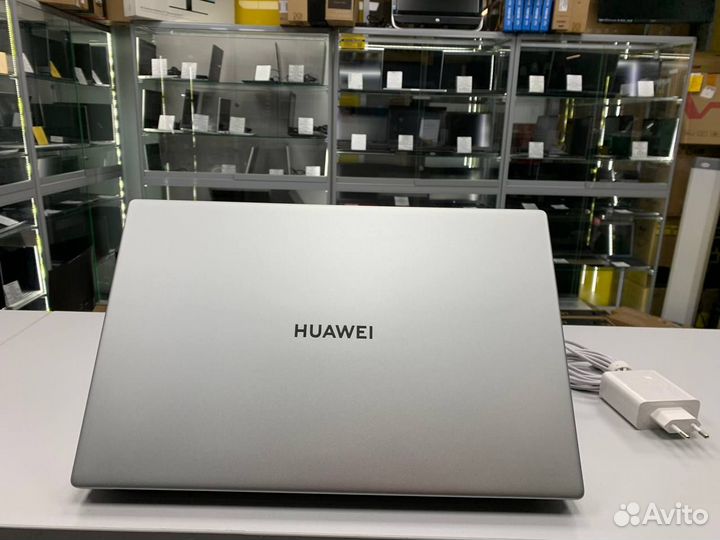 Ноутбук Huawei BoD-WDI9 i3-11/ Ram 8Gb