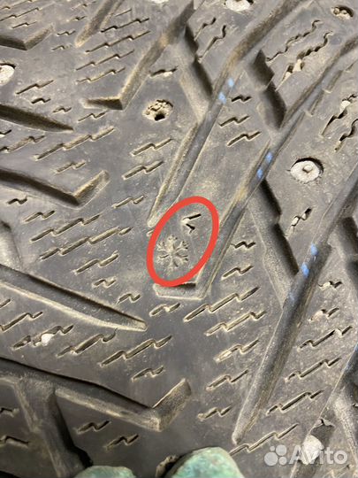 Nokian Tyres Hakkapeliitta 8 215/55 R17 98T