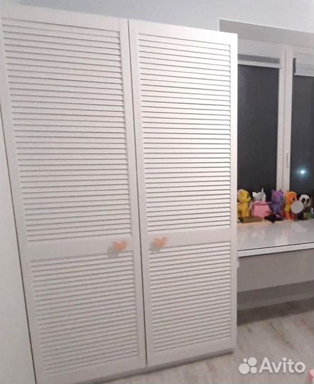 Шкаф в прихожую на заказ