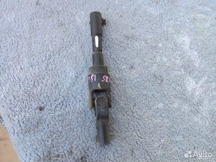 Рулевой карданчик Toyota Crown Majesta uzs186