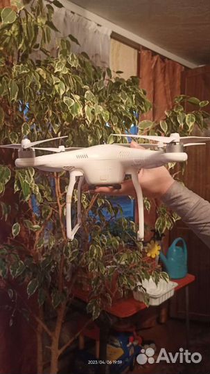 Квадрокоптер DJI Phantom 2