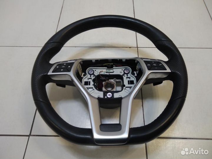 Рулевое колесо Mercedes-Benz E-Class W212