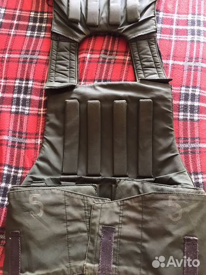 Бронежилет