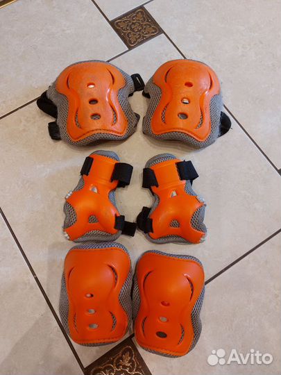 На доставке Защита для роликов детская